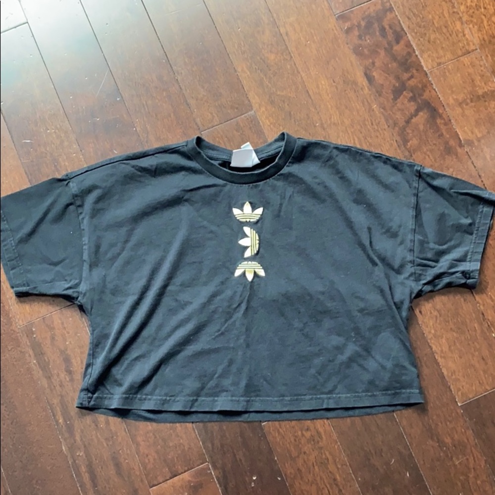 Adidas t shirt